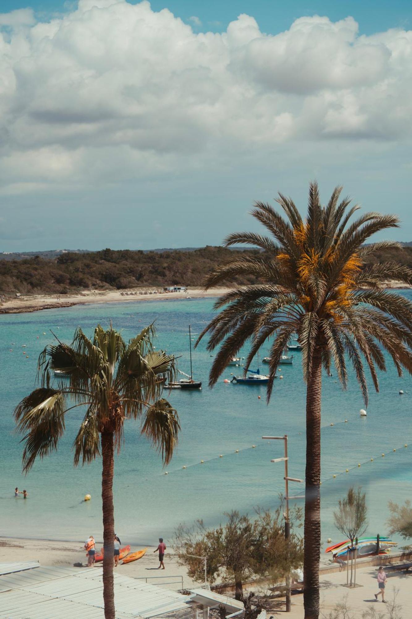 โรงแรมโอนูไก Colonia de Sant Jordi ภายนอก รูปภาพ
