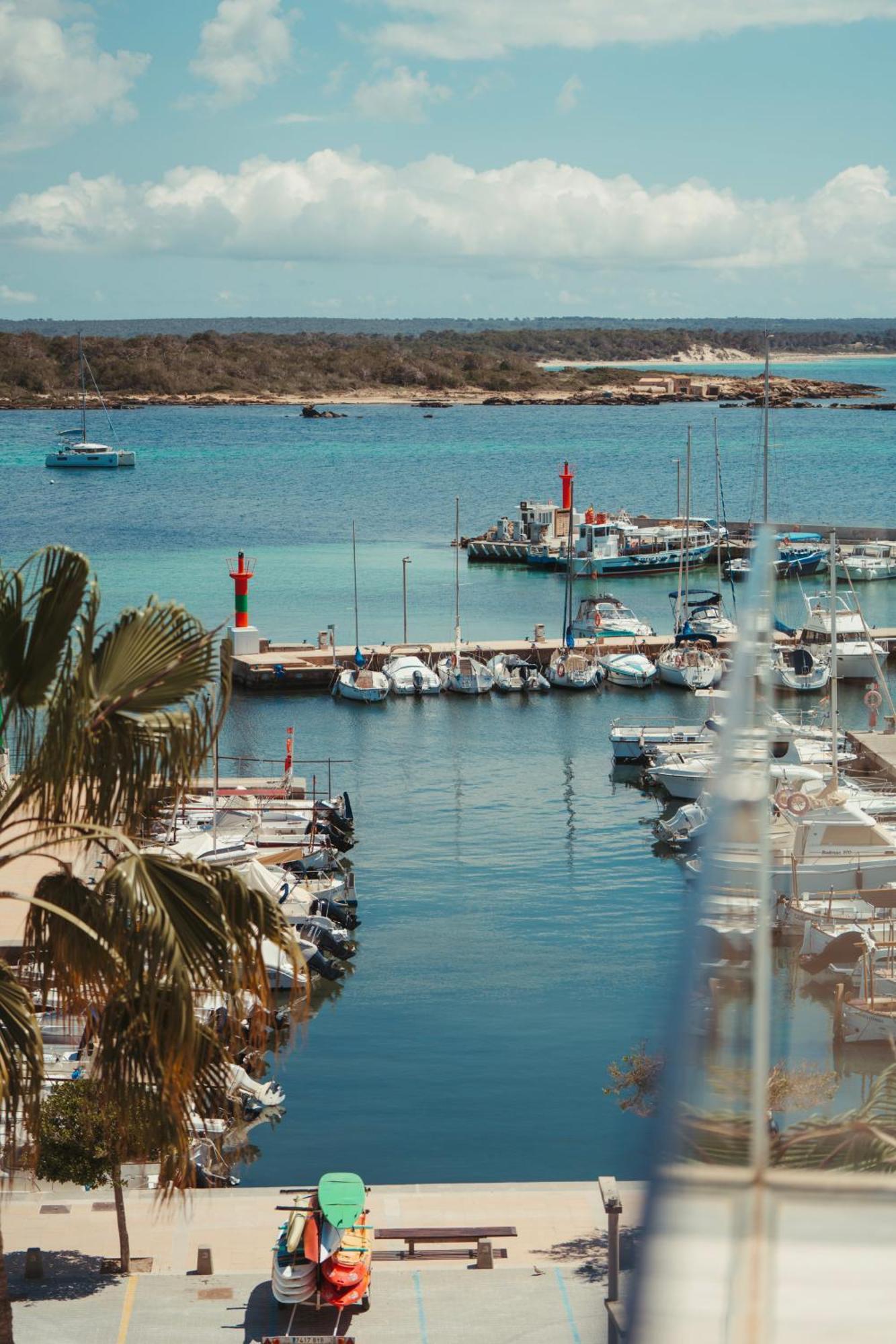 โรงแรมโอนูไก Colonia de Sant Jordi ภายนอก รูปภาพ